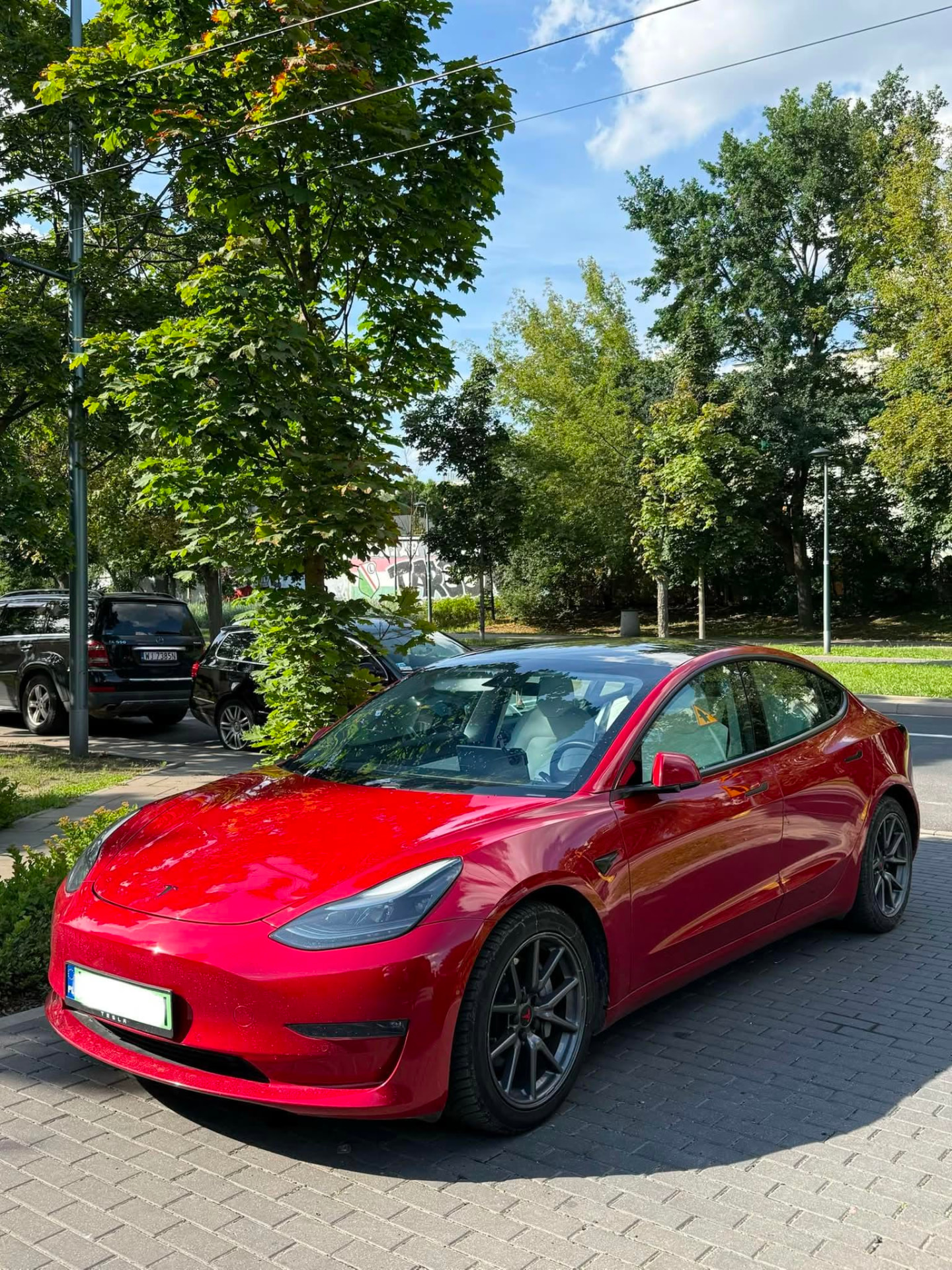 Tesla Model 3 Long Range 2021 kupiony przez skup aut w Warszawie